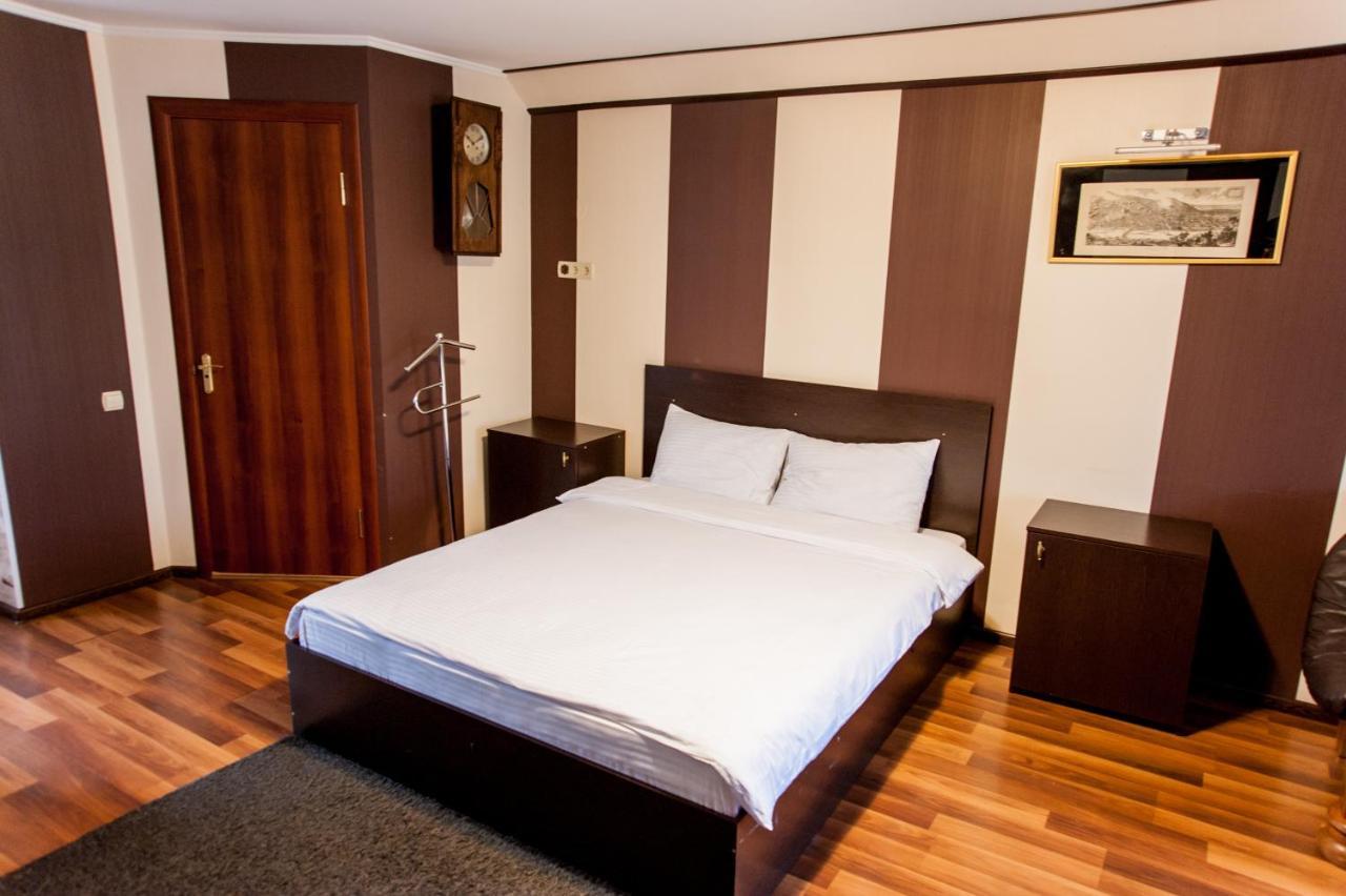 Guest House Shale 빈니차 외부 사진