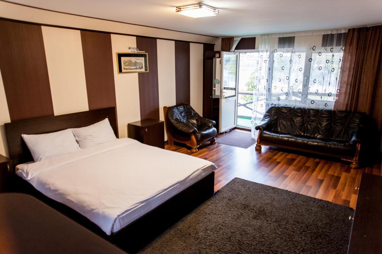 Guest House Shale 빈니차 외부 사진